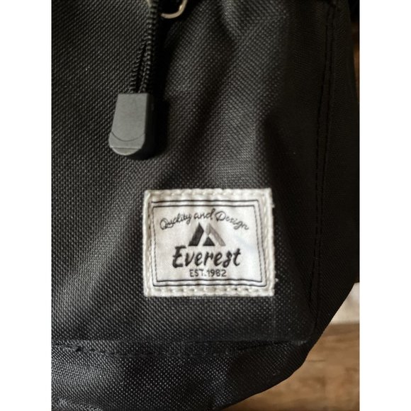 Everest Black Nylon Backpack Medium Size - Picture 2 of 6